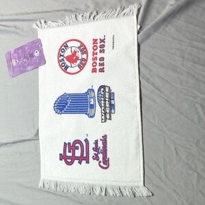 Boston Red Socks  And St. Louis Cardinals World Series 2004 Towel